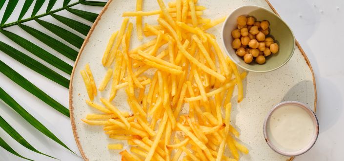 Uy qurilishi akvafaba mayonezi bilan AVIKO Skinny Fries