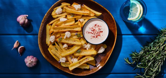 AVIKO Grip ’n Dip va oq pishloq, bibariya, chilli, limon va sarimsoq bilan yopishtiring